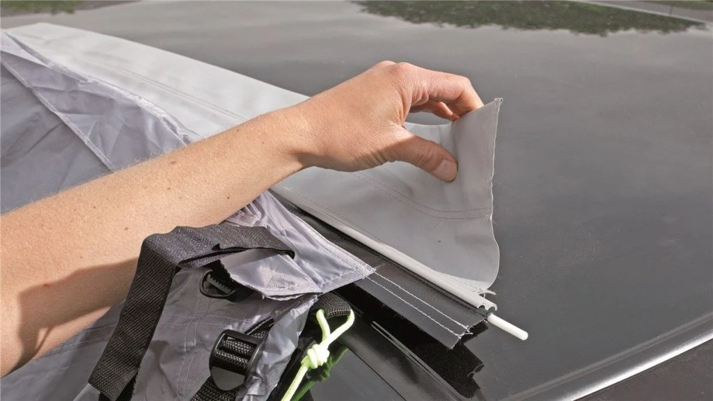 Outwell Magnetic Band Connector 2 Outwell Magnetic Band Connector - Image 2